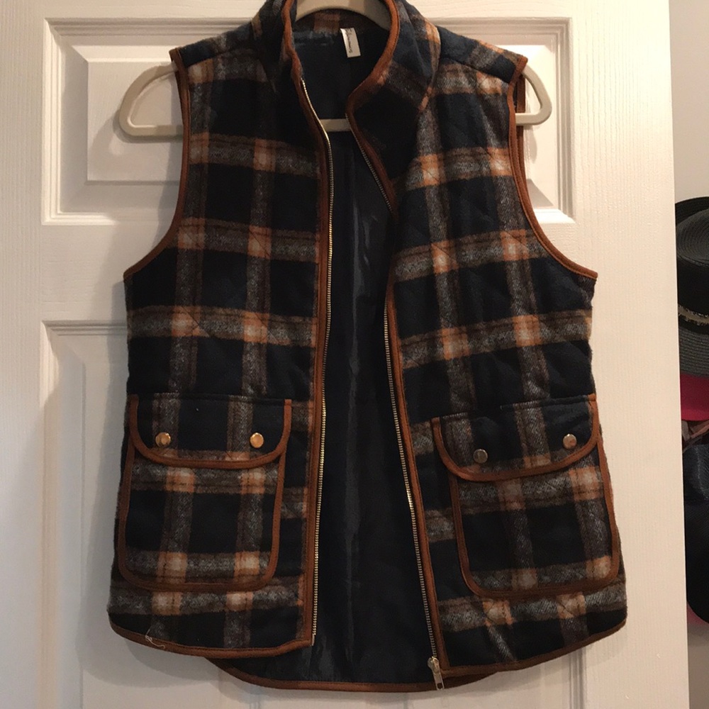 Euc small flannel vest